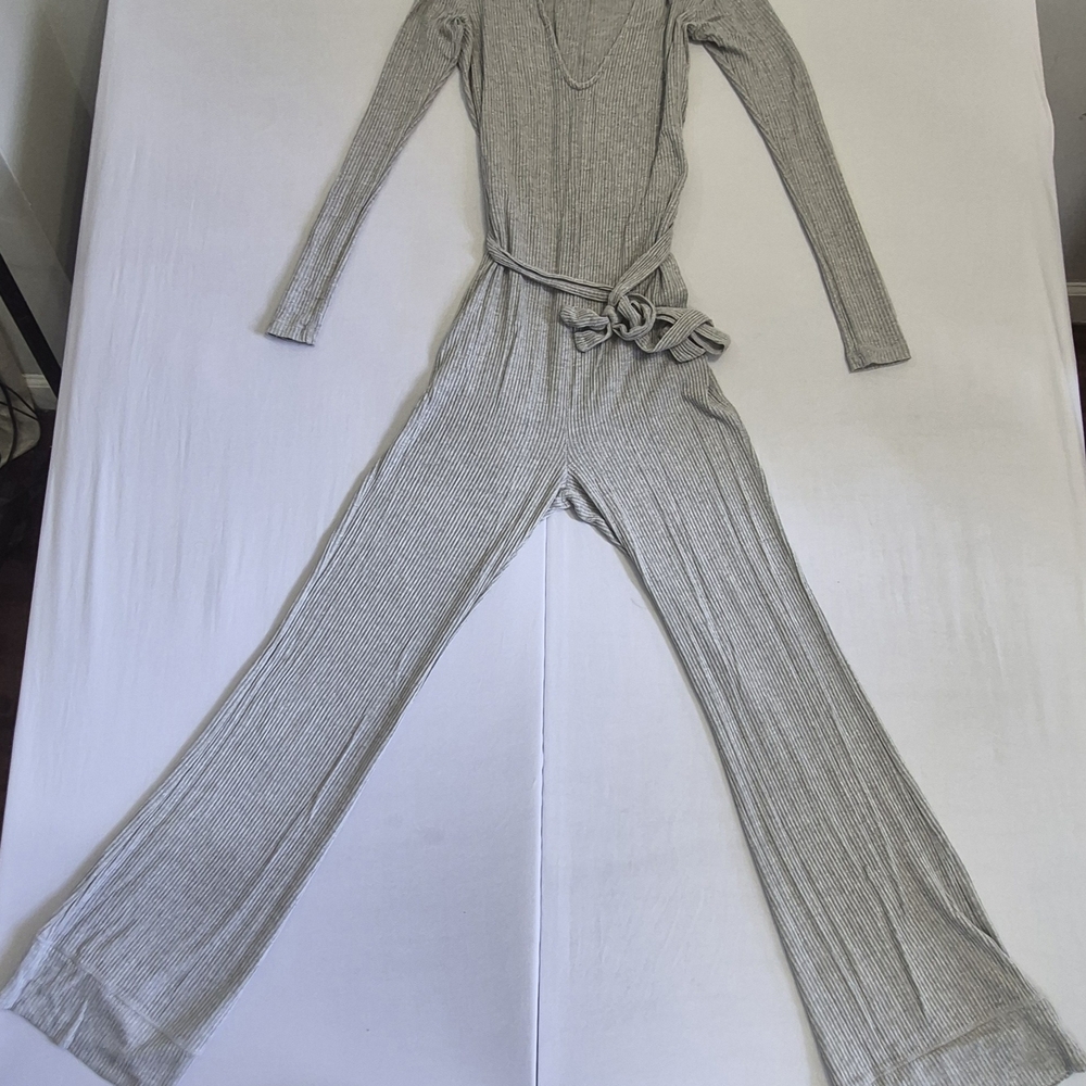 Ribbed Long Sleeve Wide-Leg Jumpsuit - Light Gray